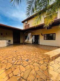 31 - Quintal/corredores