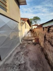 9 - Quintal/corredores