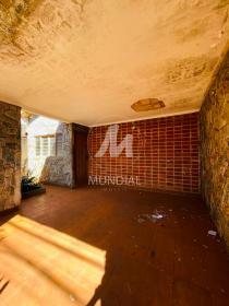 2 - Garagem/estacionamento