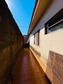 18 - Quintal/corredores