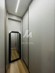 14 - Closet