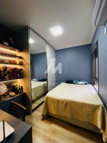 17 - Dormitorio