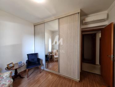 14 - Suite