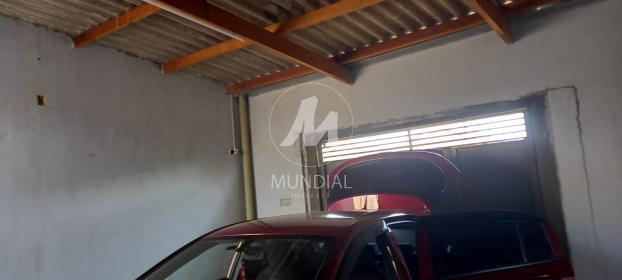 13 - Garagem/estacionamento