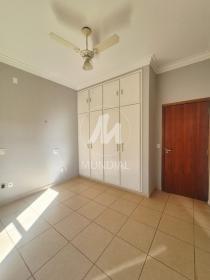 15 - Suite