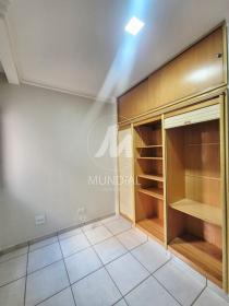12 - Dormitorio