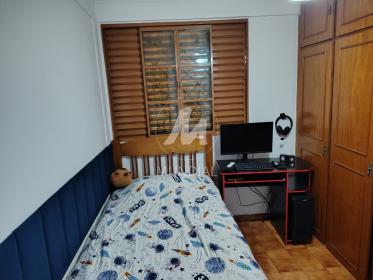 5 - Dormitorio