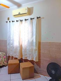 13 - Dormitorio