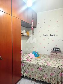 12 - Dormitorio