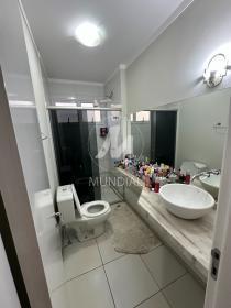 14 - Banheiro/lavabo