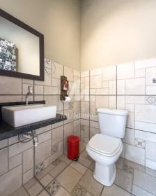 21 - Banheiro/lavabo