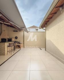 18 - Quintal/corredores