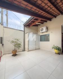 24 - Quintal/corredores