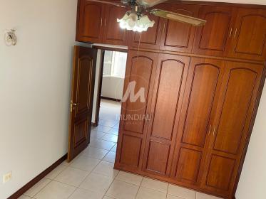 14 - Dormitorio