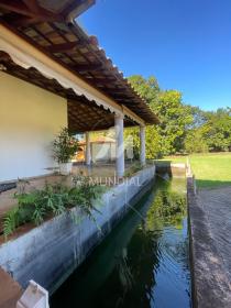 9 - Lago artificial