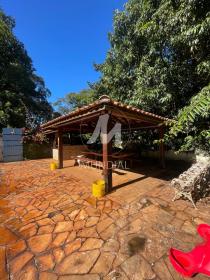12 - Churrasqueira