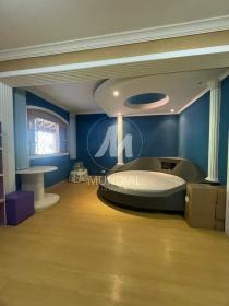 20 - Suite