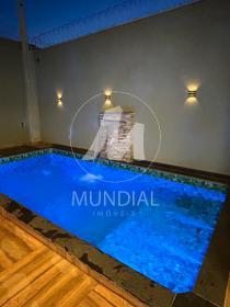 22 - Piscina
