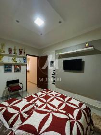 30 - Suite