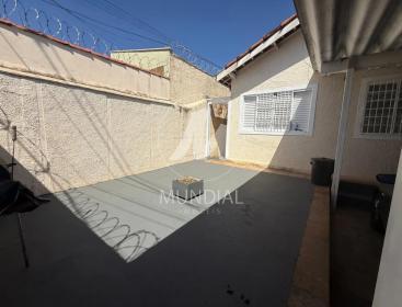 14 - Quintal/corredores