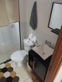 6 - Banheiro/lavabo