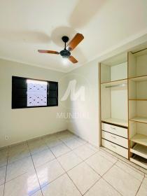 18 - Dormitorio