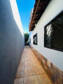 26 - Quintal/corredores