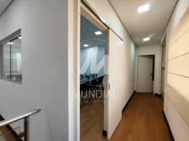 11 - Hall de Entrada