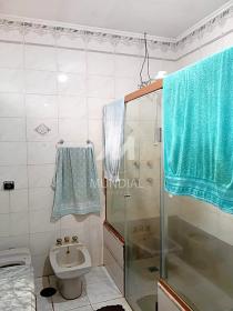 27 - Suite