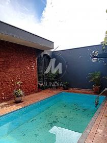 33 - Piscina