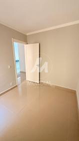 12 - Dormitorio