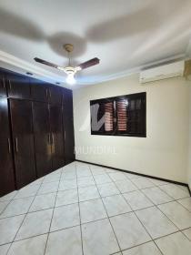 11 - Suite