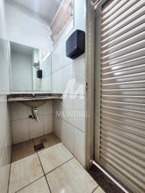 12 - Banheiro/lavabo