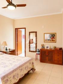 21 - Suite