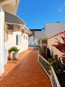 26 - Quintal/corredores