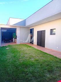 33 - Quintal/corredores
