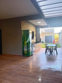 31 - Garagem/estacionamento
