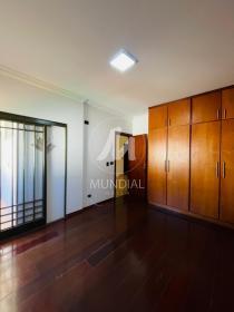 19 - Dormitorio