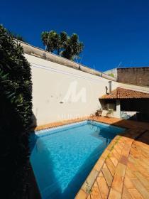 37 - Piscina
