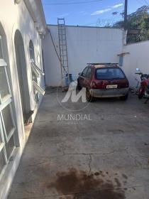 11 - Garagem/estacionamento