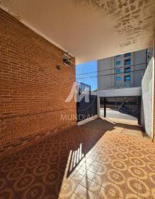 2 - Garagem/estacionamento