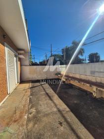 23 - Quintal/corredores