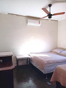 12 - Dormitorio