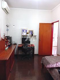 16 - Dormitorio