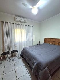 15 - Suite