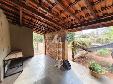 15 - Quintal/corredores