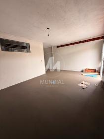 5 - Garagem/estacionamento
