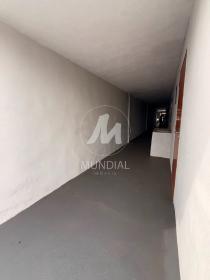 24 - Quintal/corredores