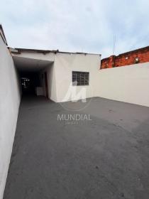 25 - Quintal/corredores