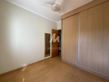 26 - Dormitorio